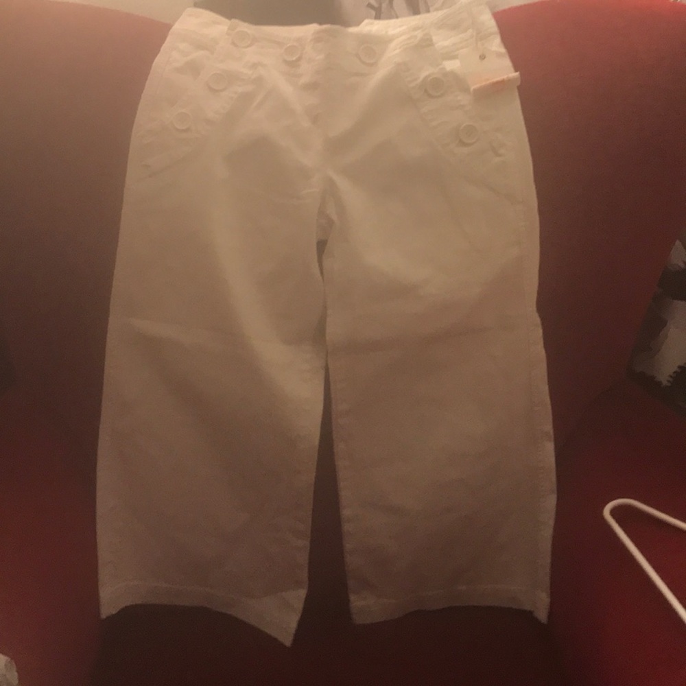 White Capri Pants NWT